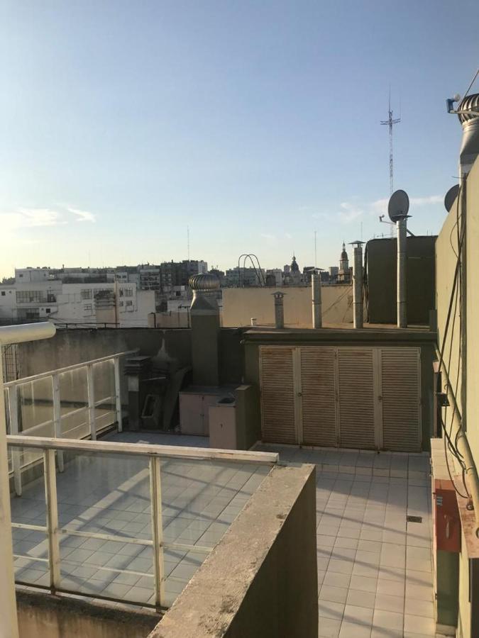 Amplio Ambiente Y Medio Luminoso C Pileta En El Edificio 4 Personas Con Cama Doble Y Un Sillon Cama Tambien Doble *