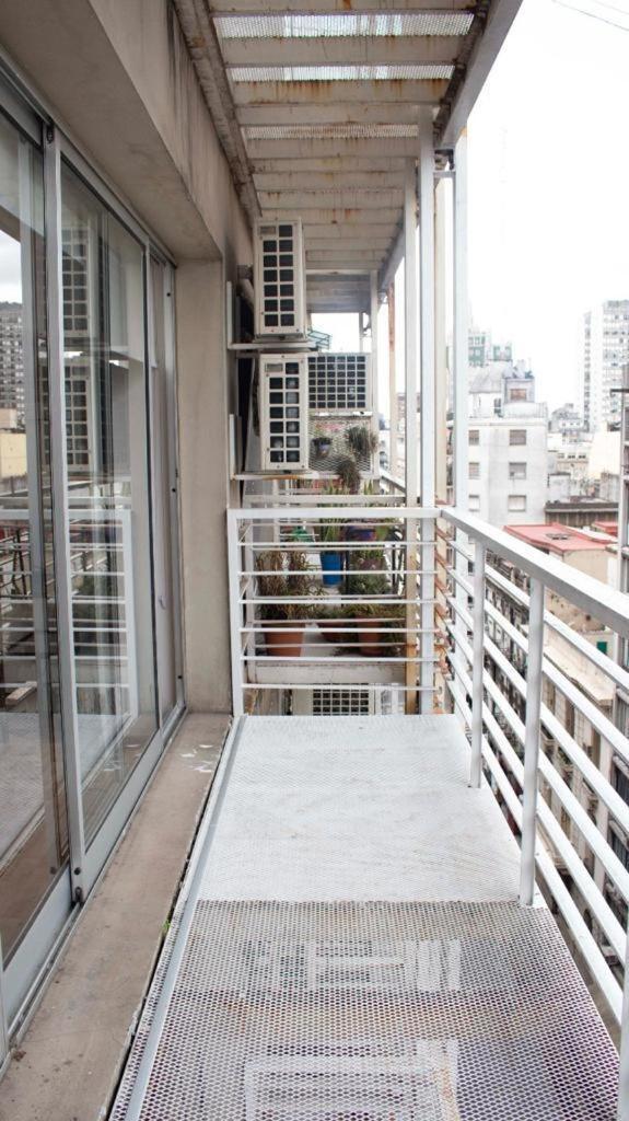 Amplio Ambiente Y Medio Luminoso C Pileta En El Edificio 4 Personas Con Cama Doble Y Un Sillon Cama Tambien Doble Apartamento *