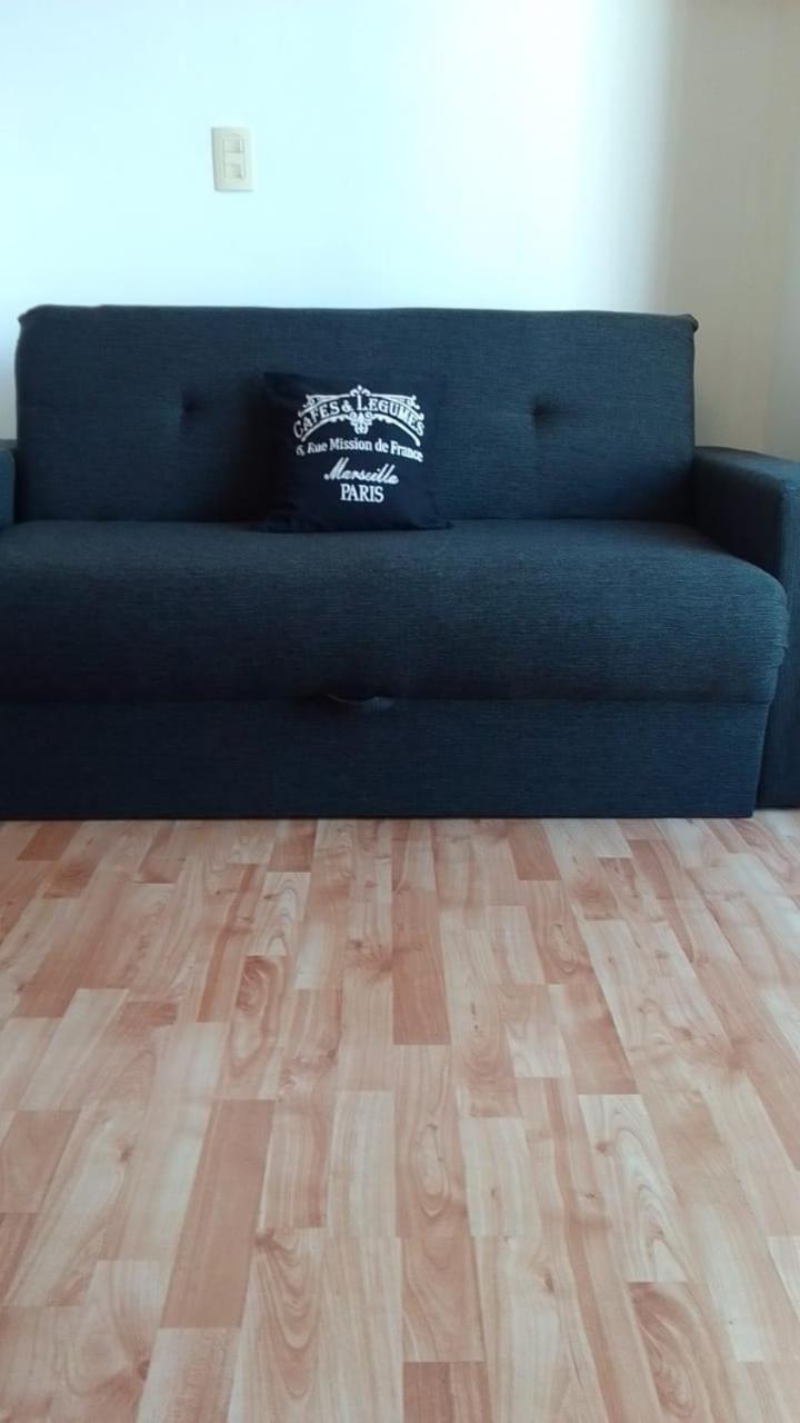 Apartamento Amplio Ambiente Y Medio Luminoso C Pileta En El Edificio 4 Personas Con Cama Doble Y Un Sillon Cama Tambien Doble